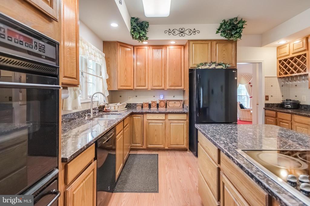 2001 CLEARWOOD DRIVE