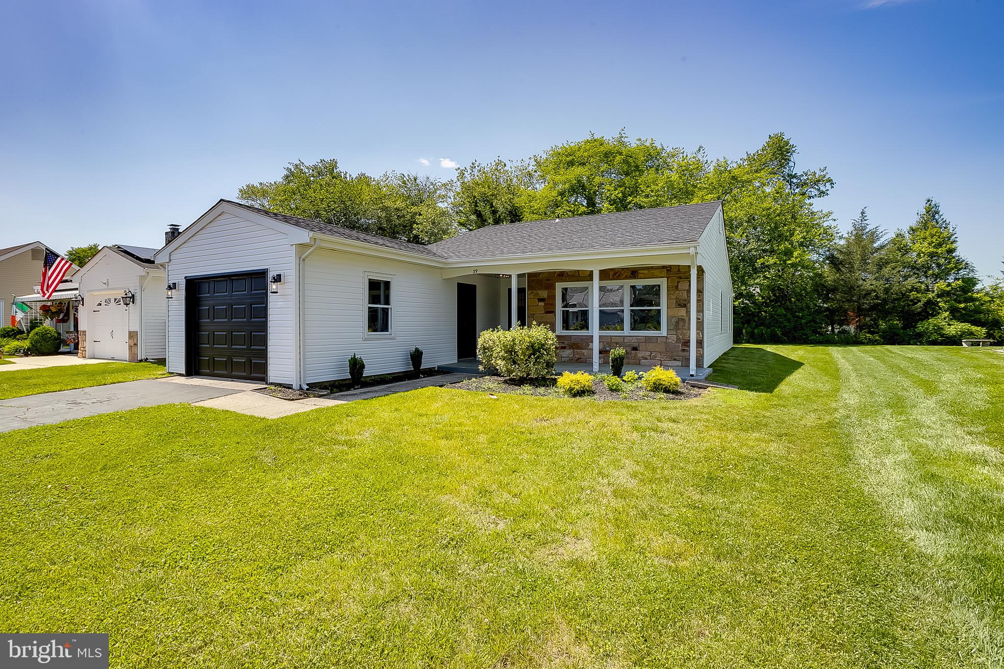 39 HEATHER PLACE