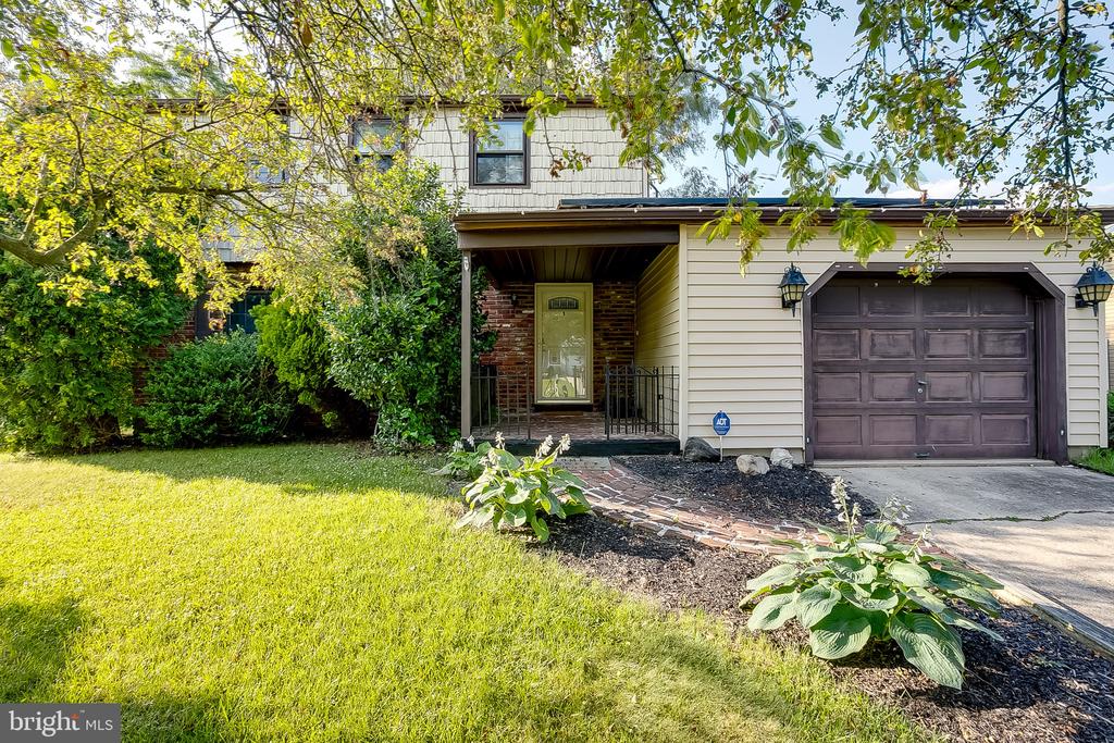 9 PRINCETON DRIVE