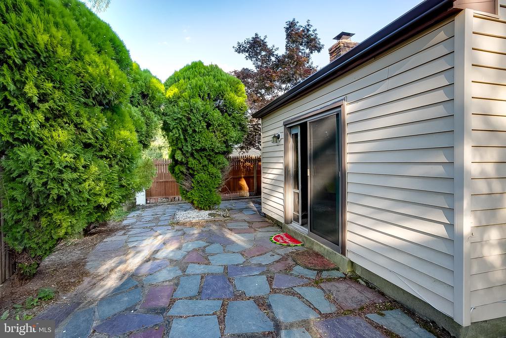 9 PRINCETON DRIVE