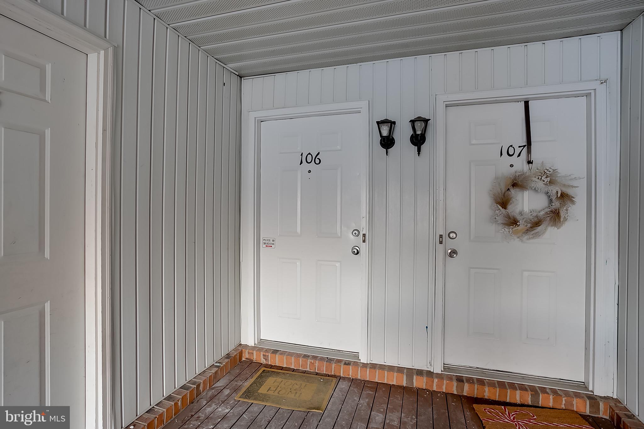 106 CLAIRE COURT