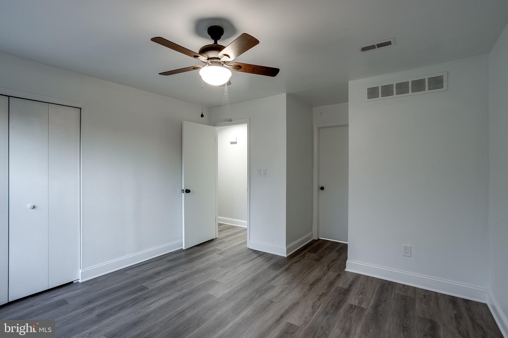 106 CLAIRE COURT