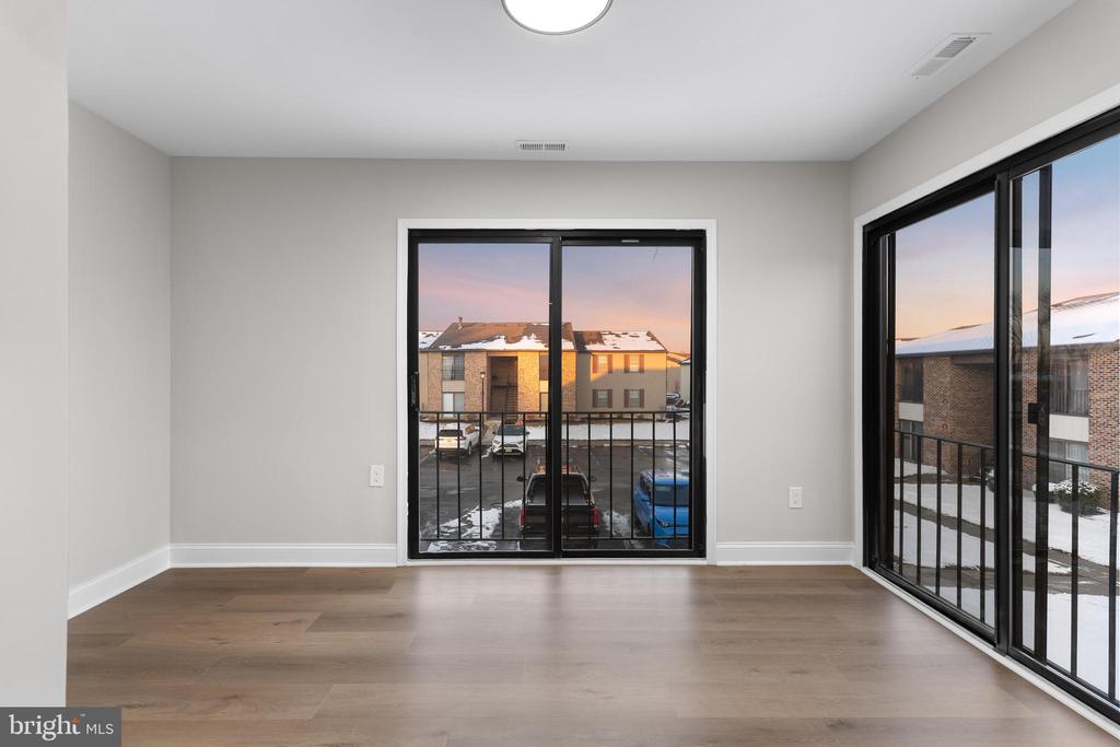 4 KENT PLACE