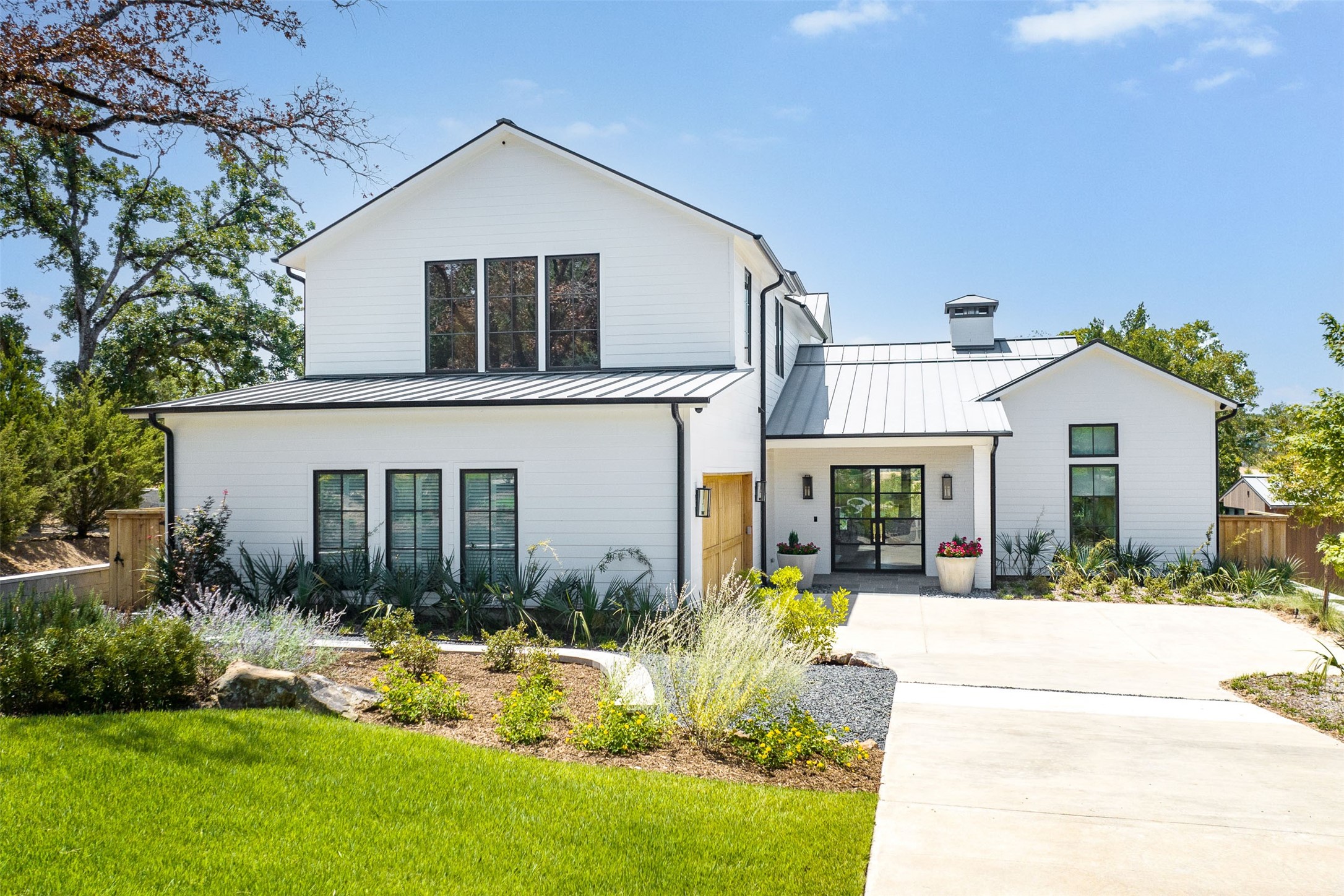 13920 Waterside Drive