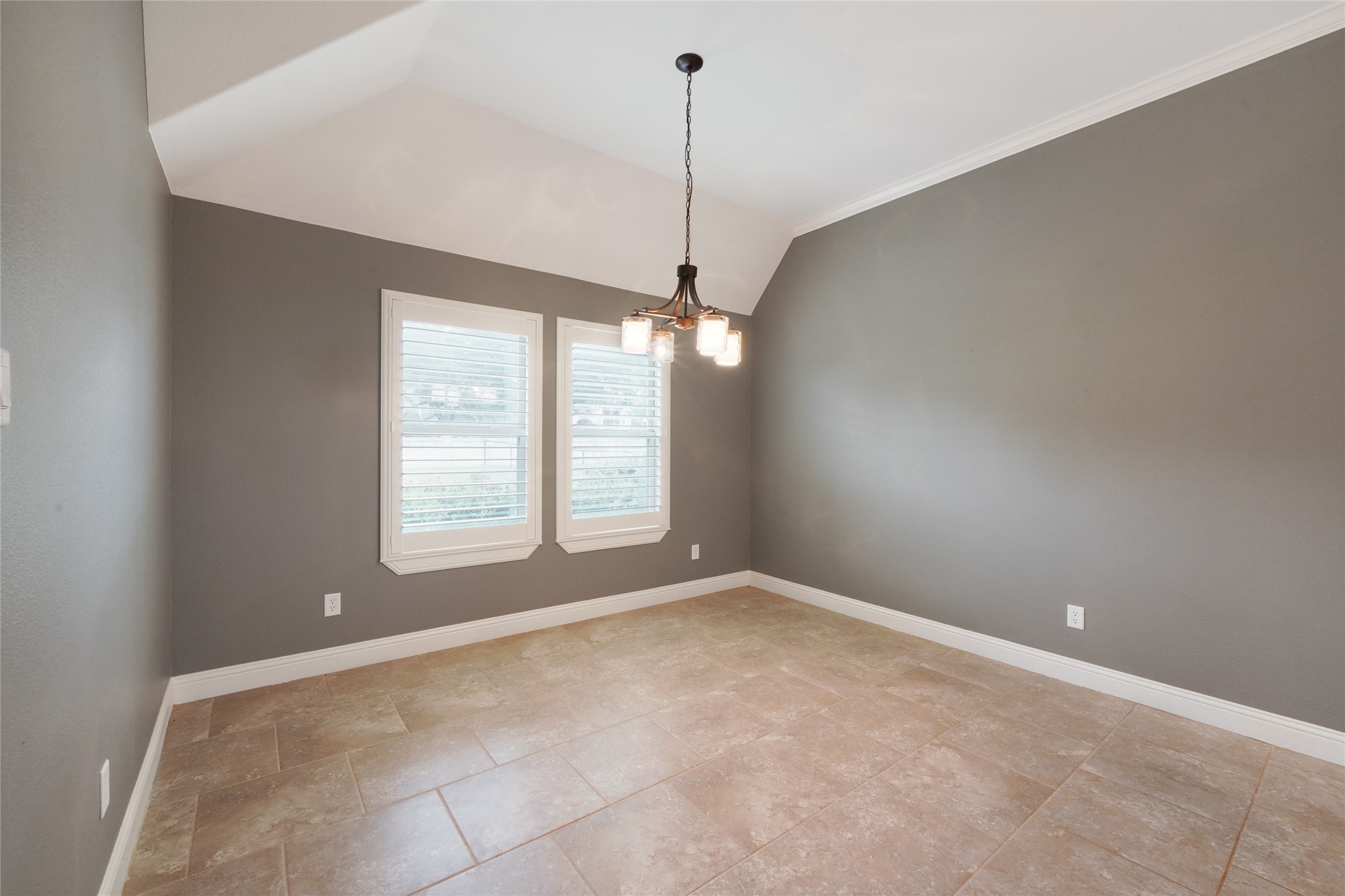 300 S Point Court