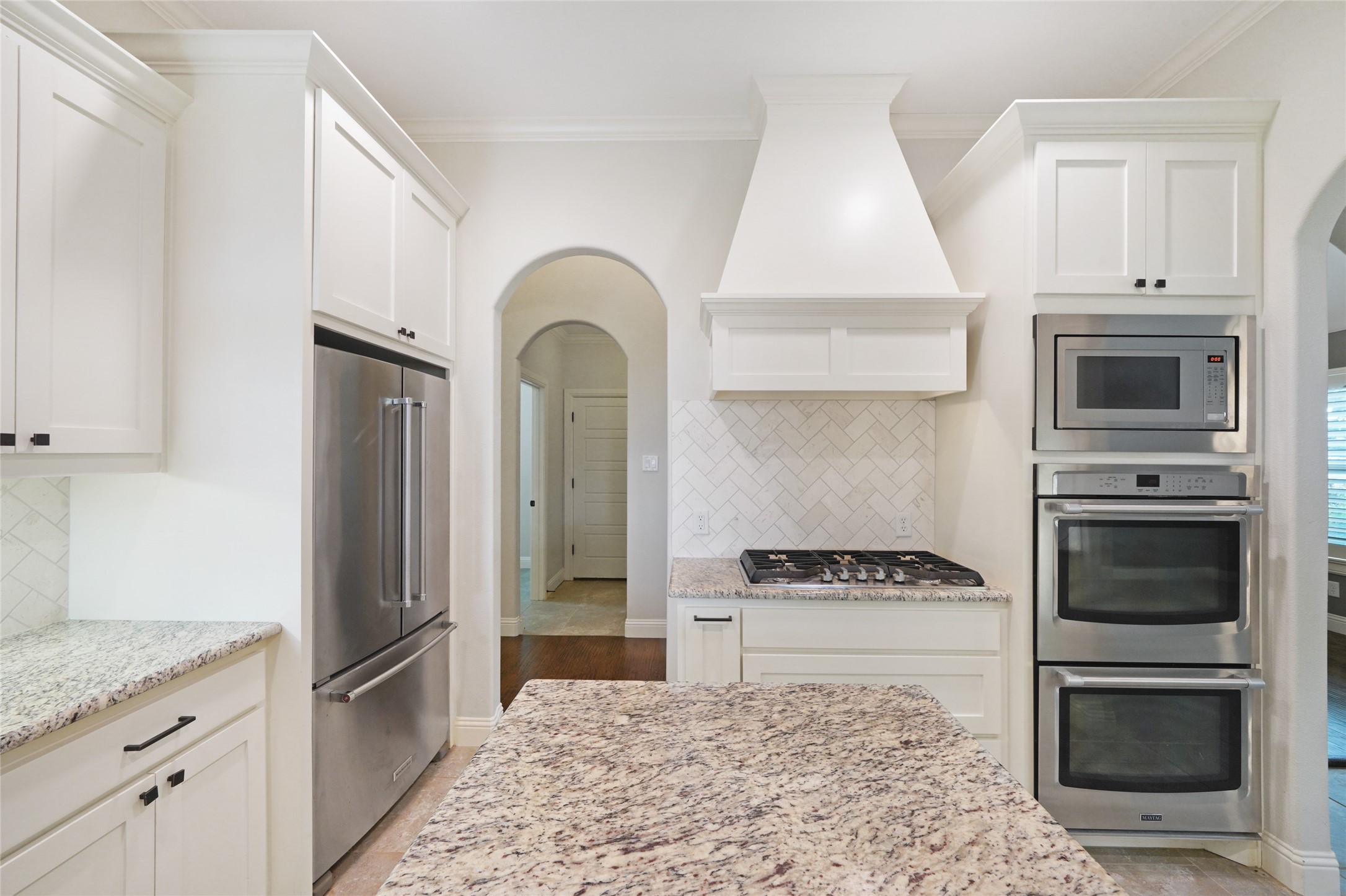 300 S Point Court