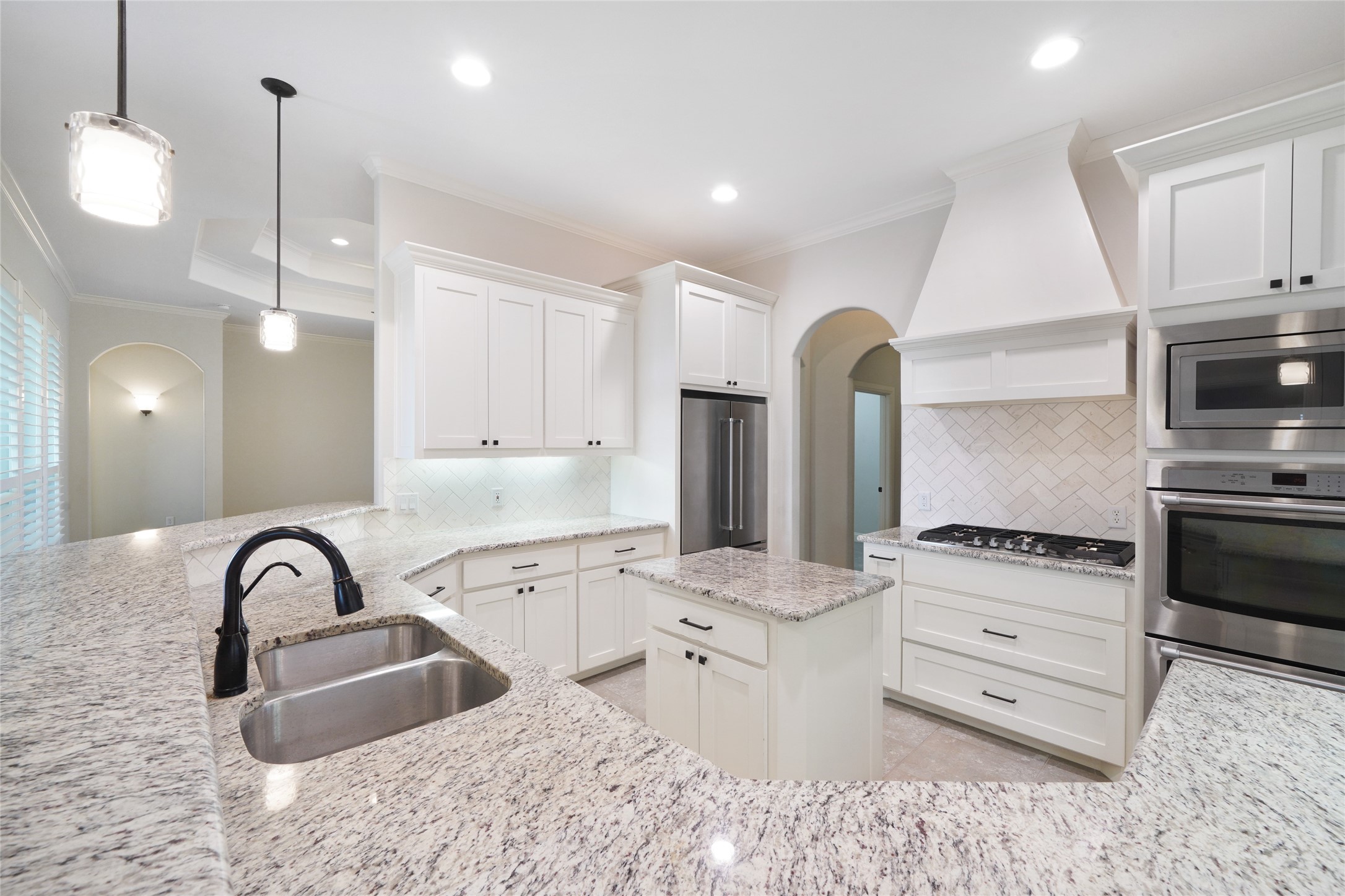 300 S Point Court