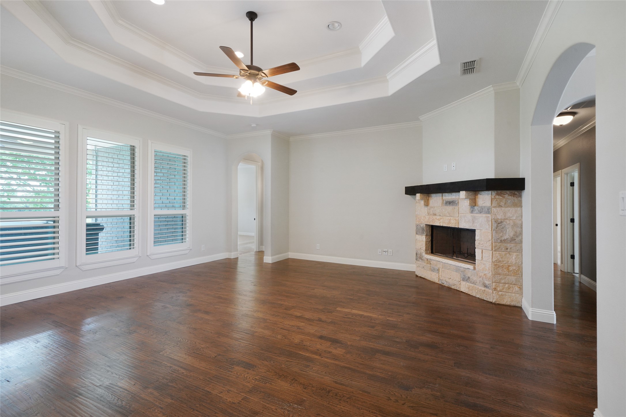 300 S Point Court
