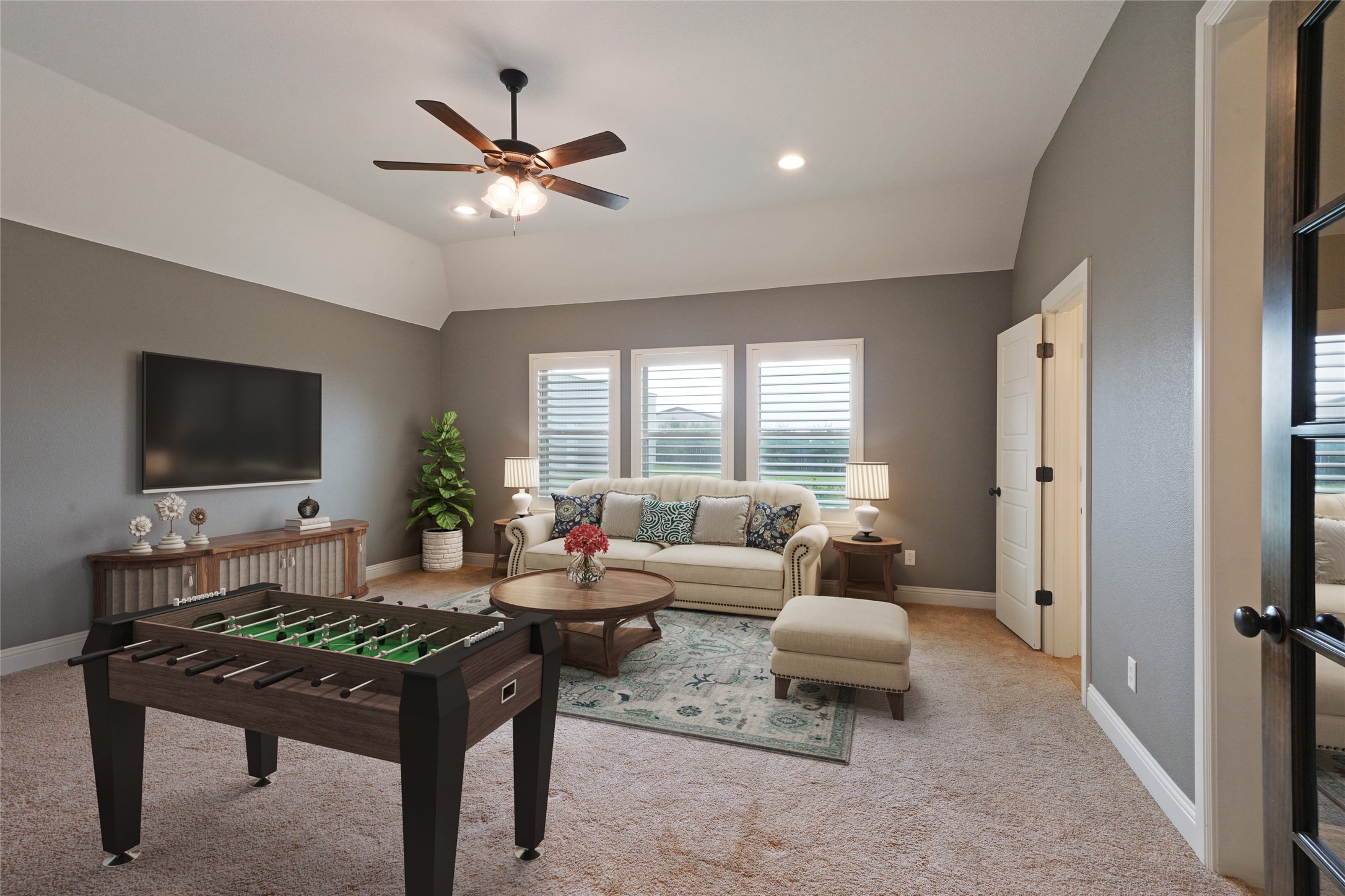 300 S Point Court