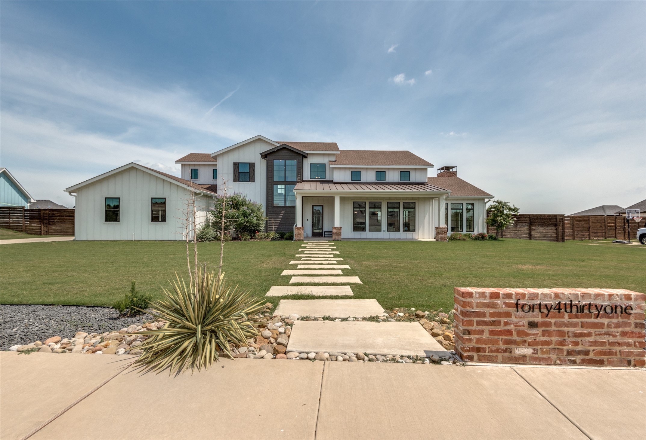 4431 Azalea Way