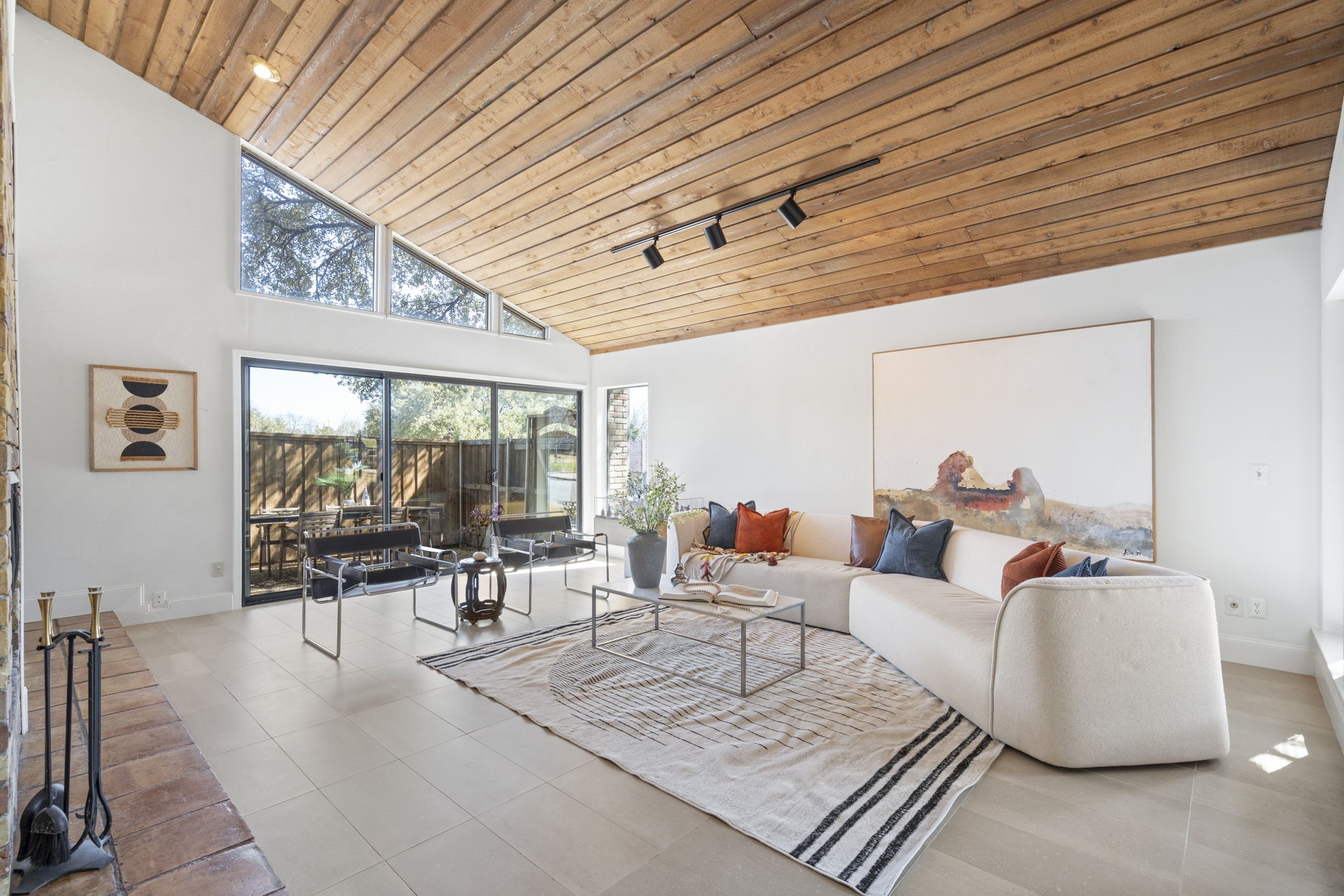 9671 Fallbrook Drive