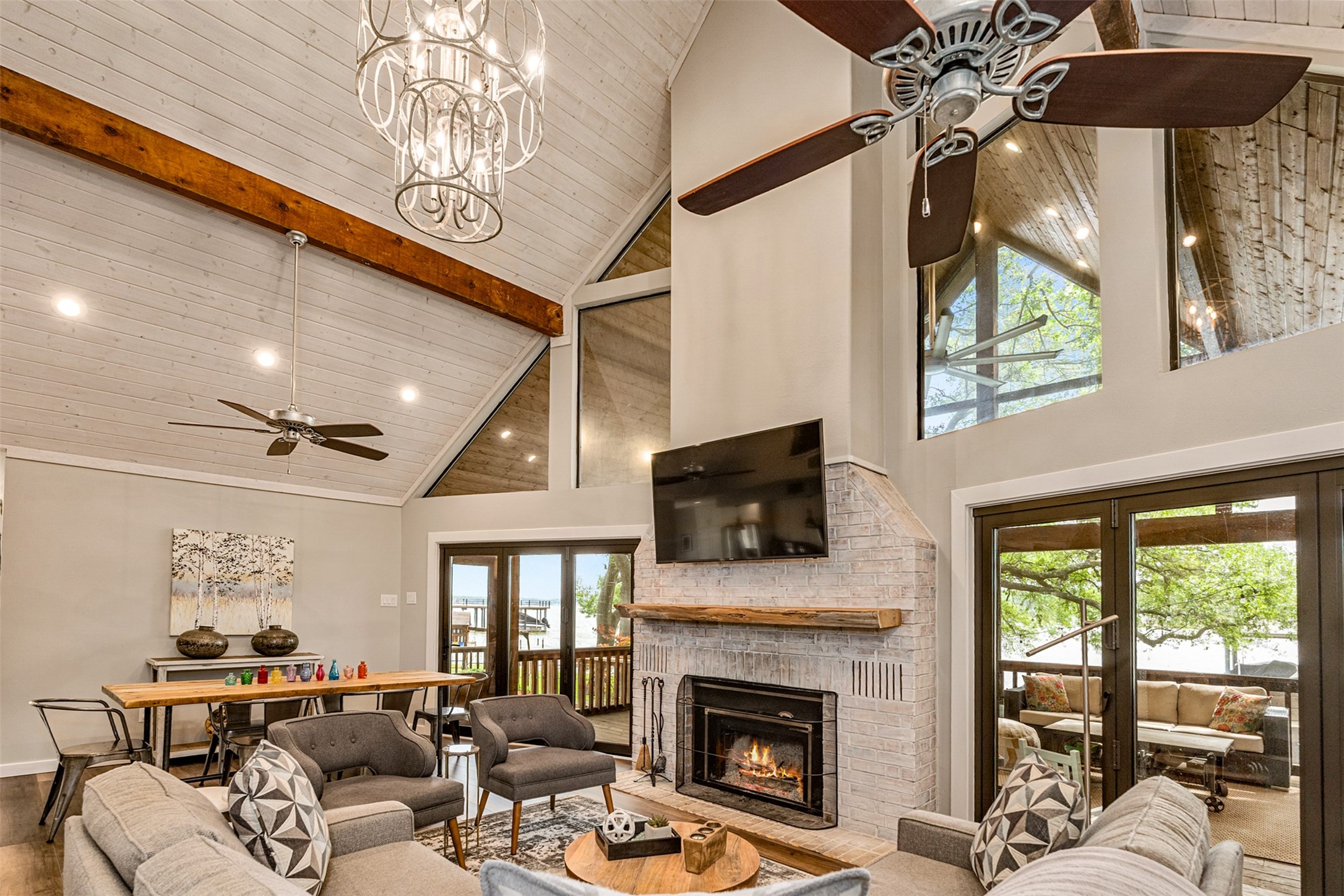 6949 Terry Trace