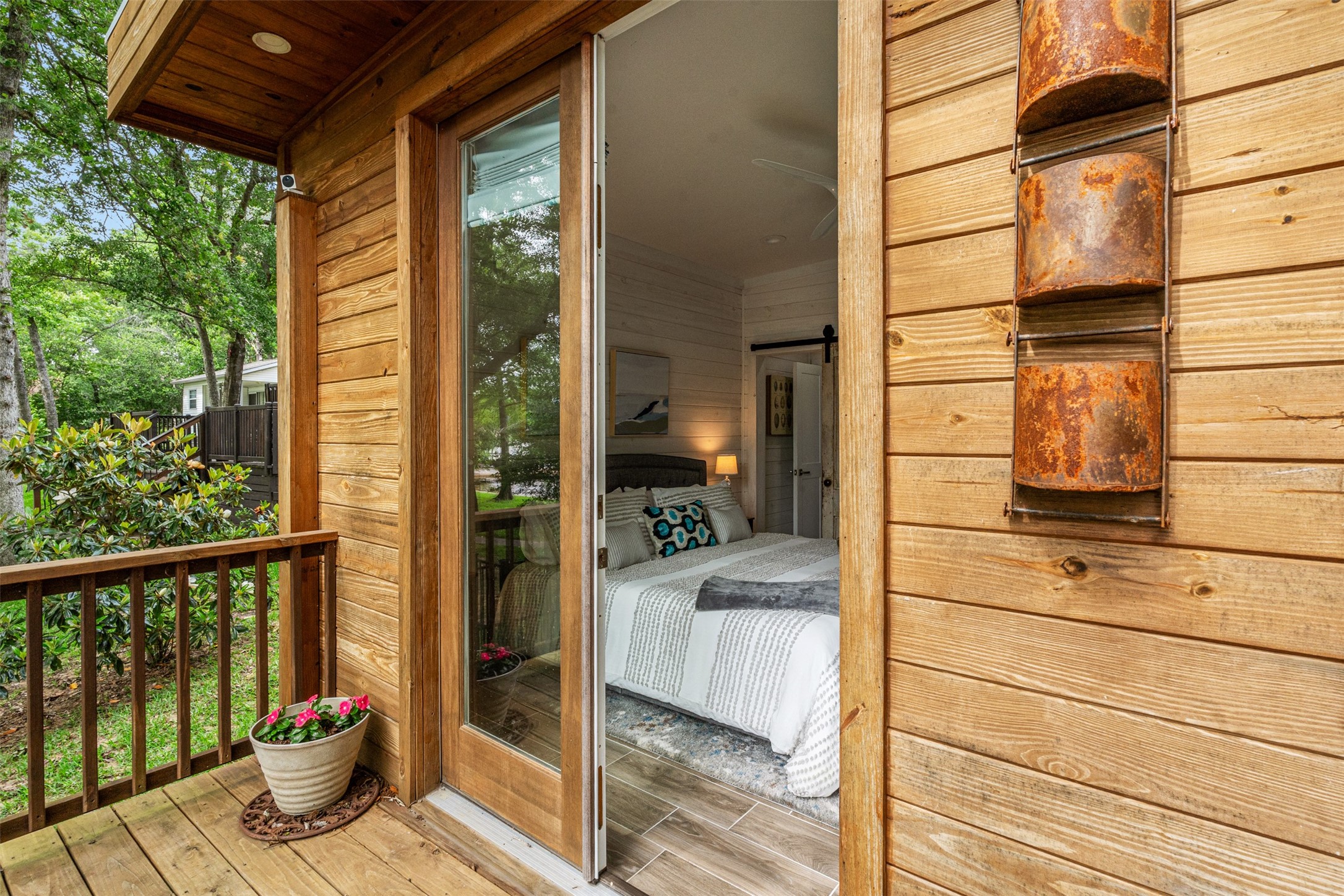 6949 Terry Trace