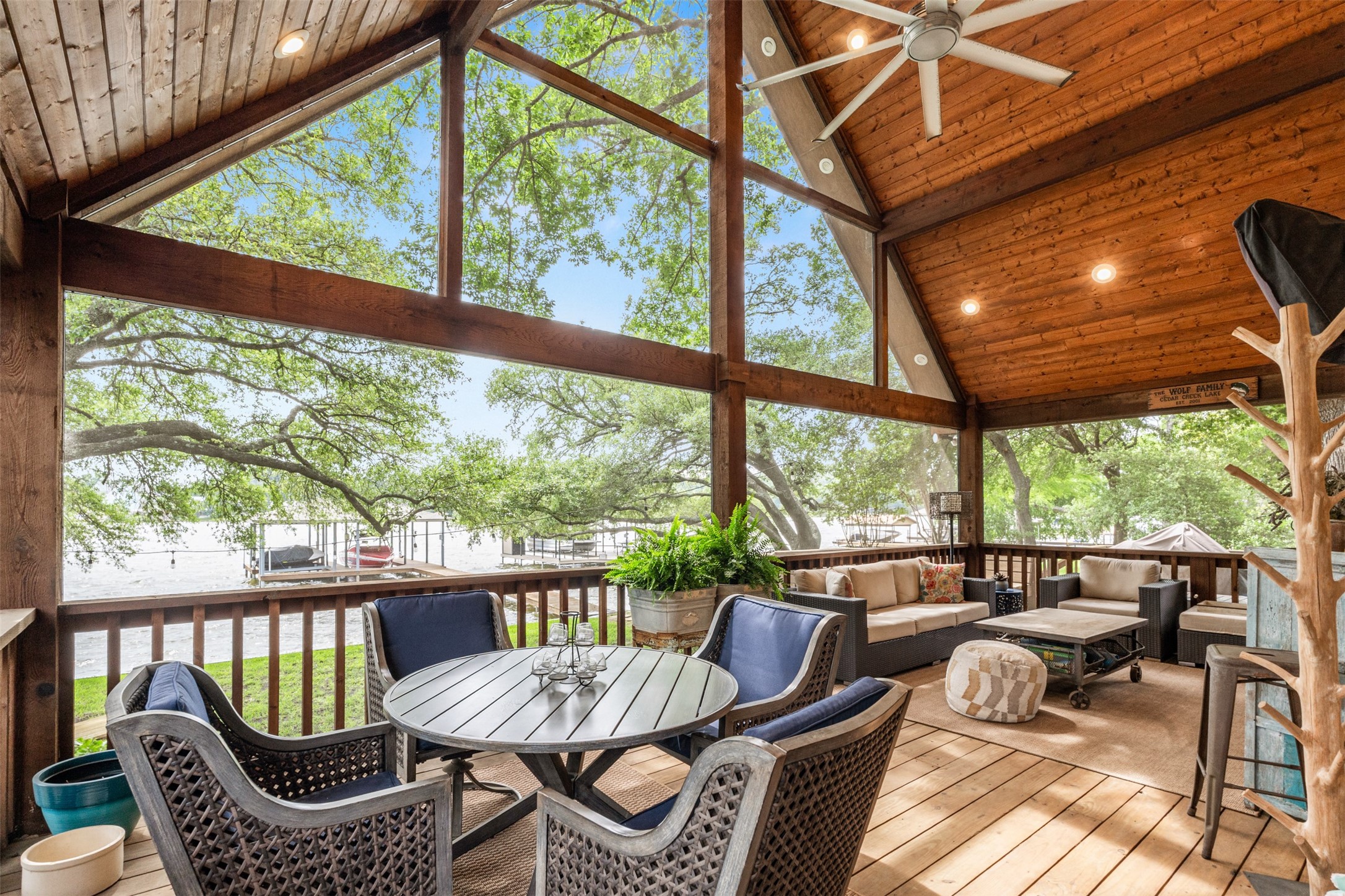6949 Terry Trace