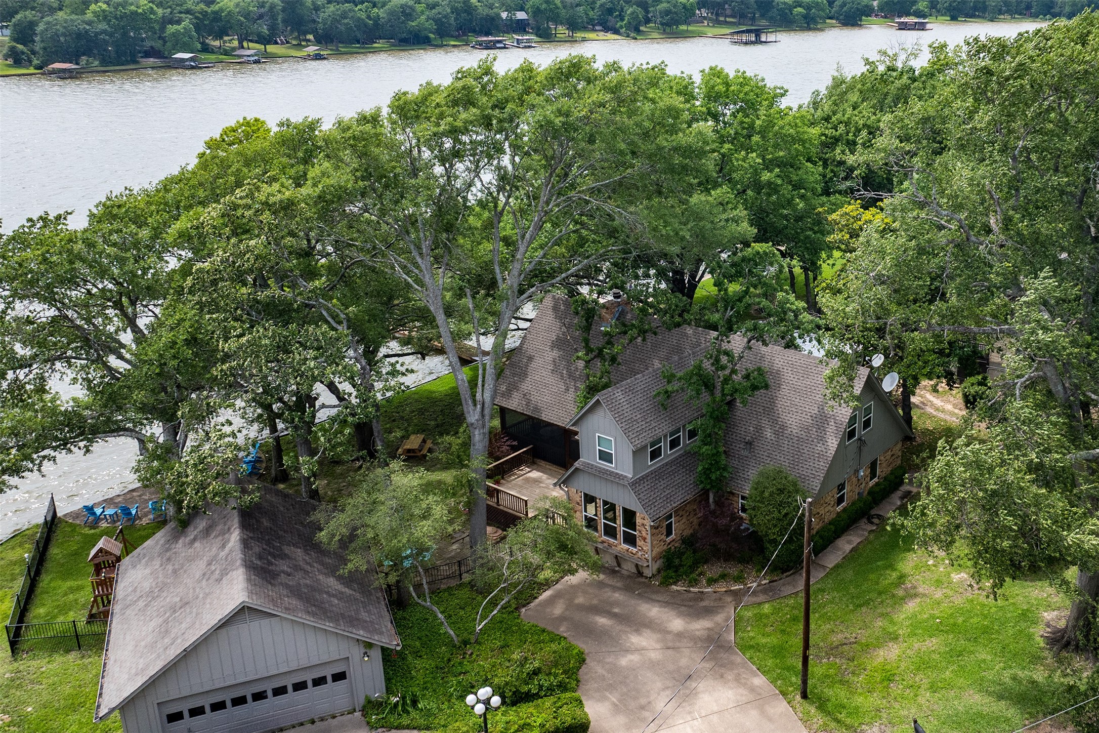 6949 Terry Trace
