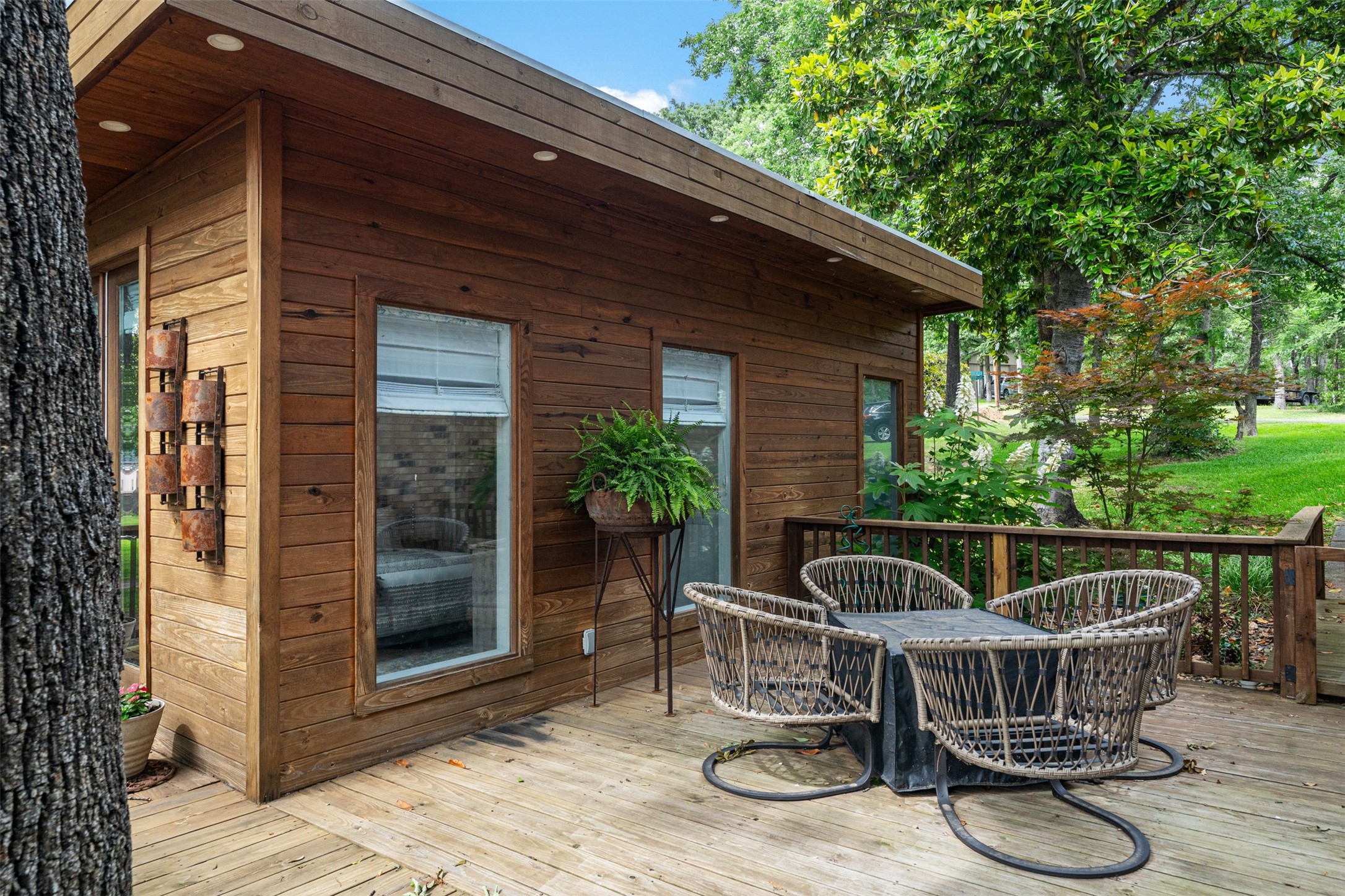 6949 Terry Trace