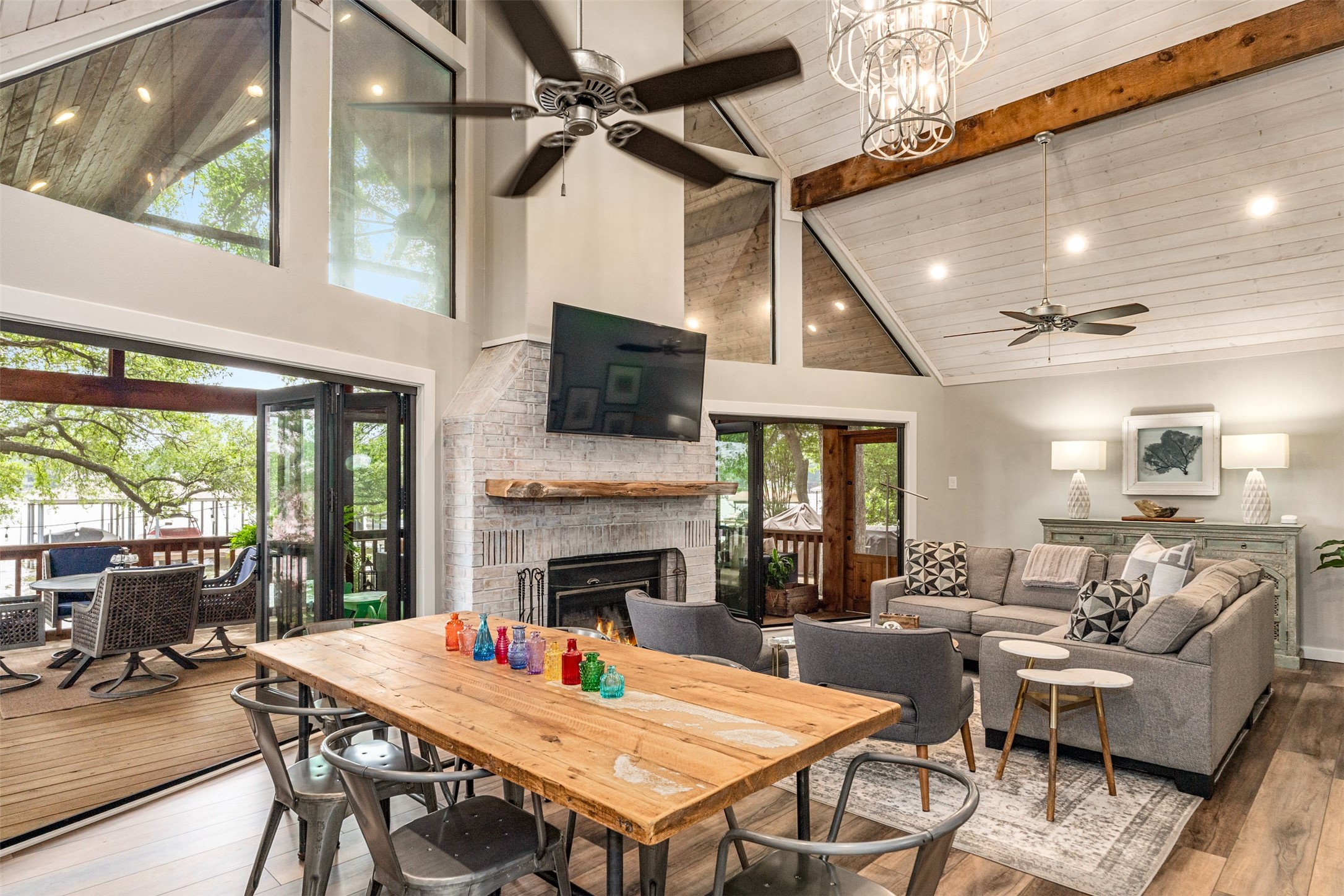 6949 Terry Trace