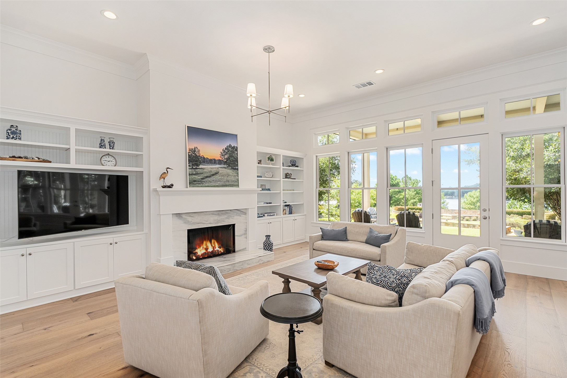 4505 East Cove Court