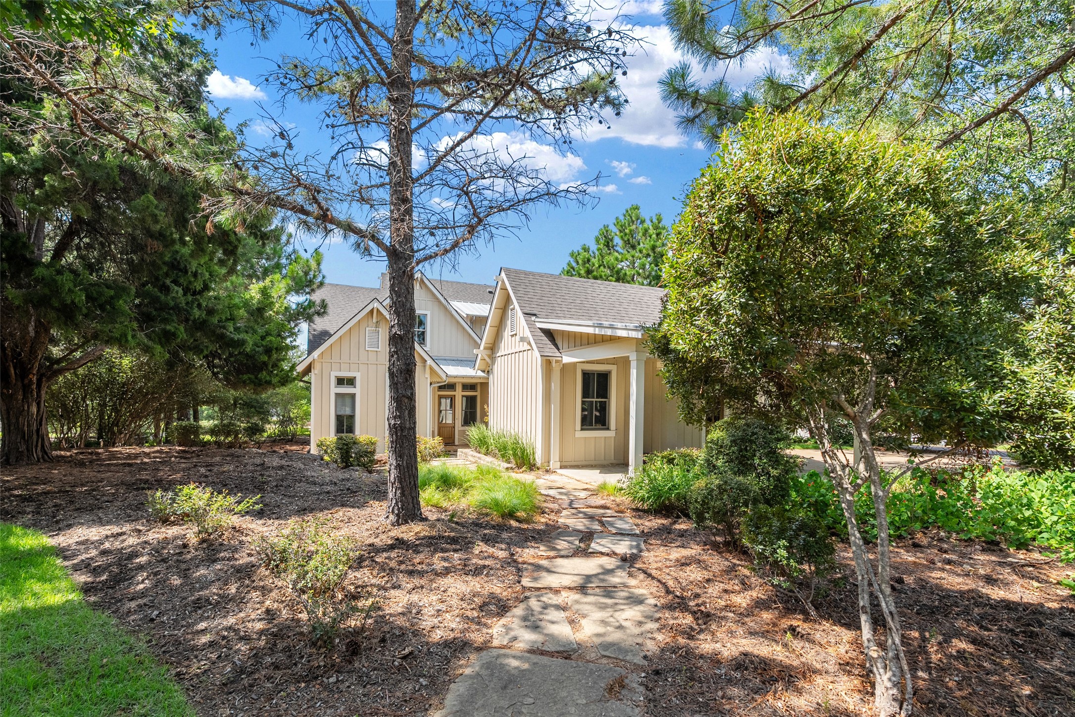 4505 East Cove Court