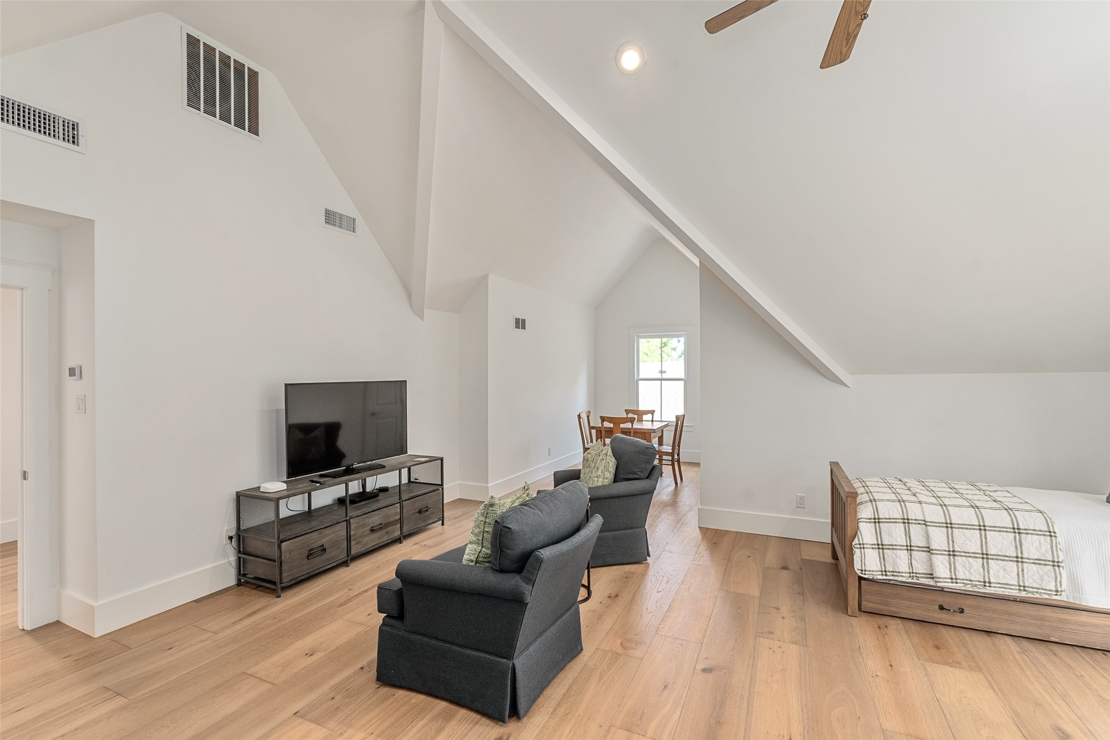 4505 East Cove Court