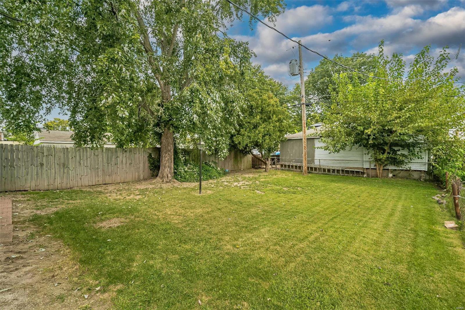 409 Jett Avenue