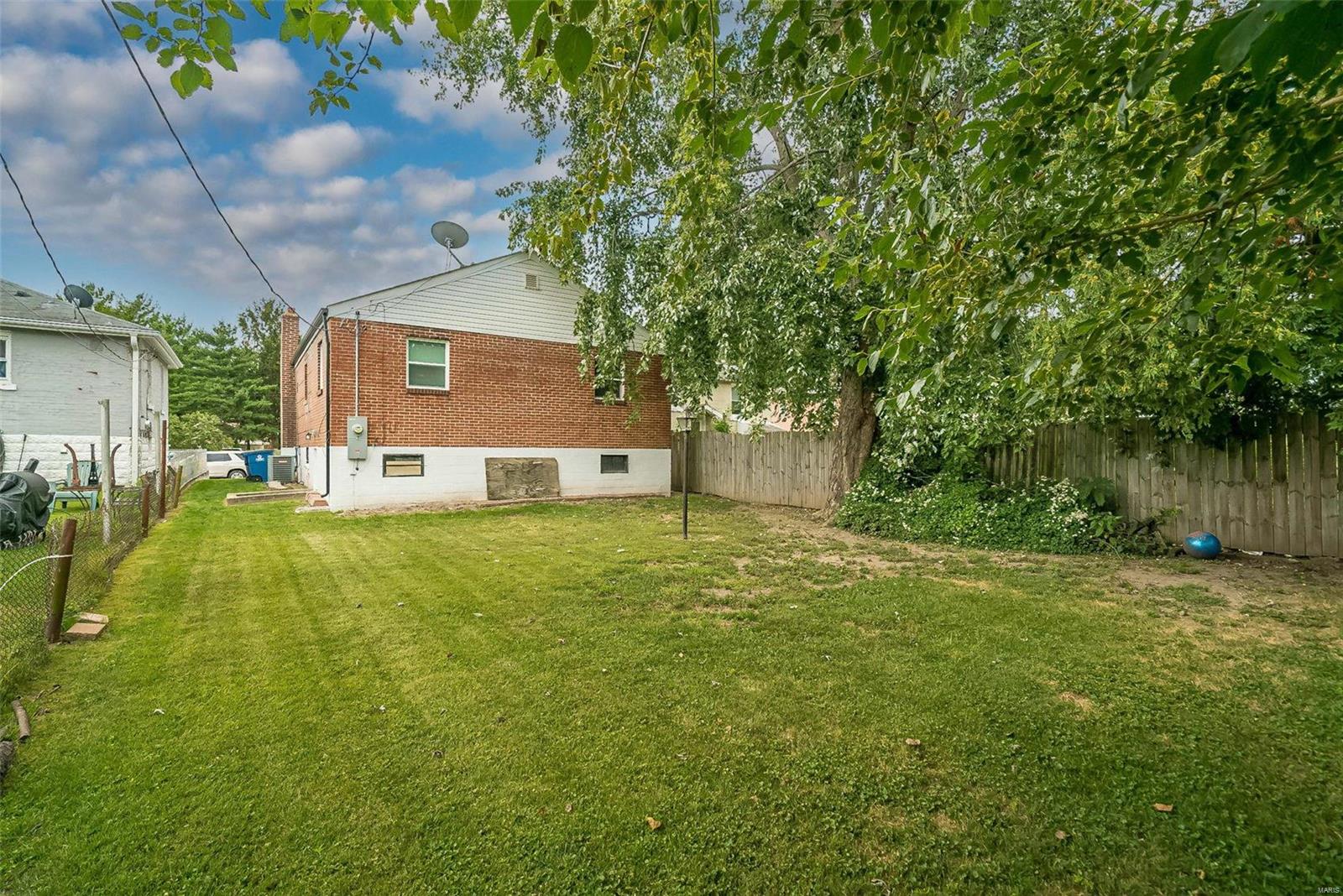 409 Jett Avenue