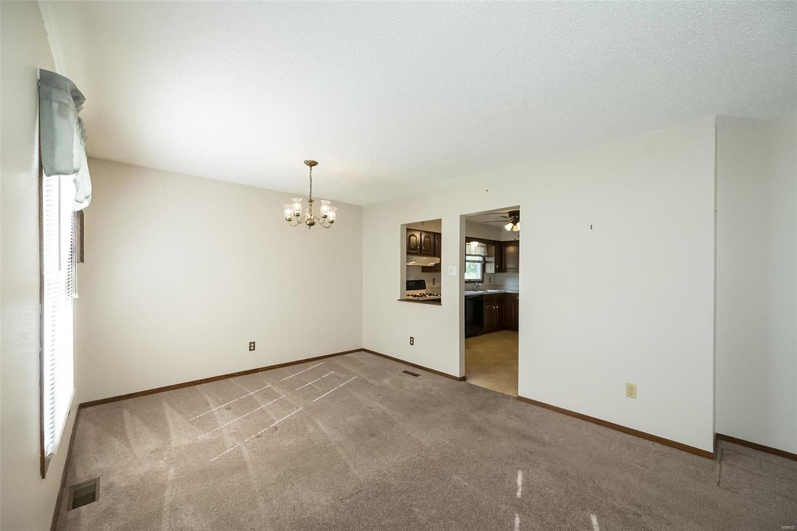 5827 Bridleford Lane