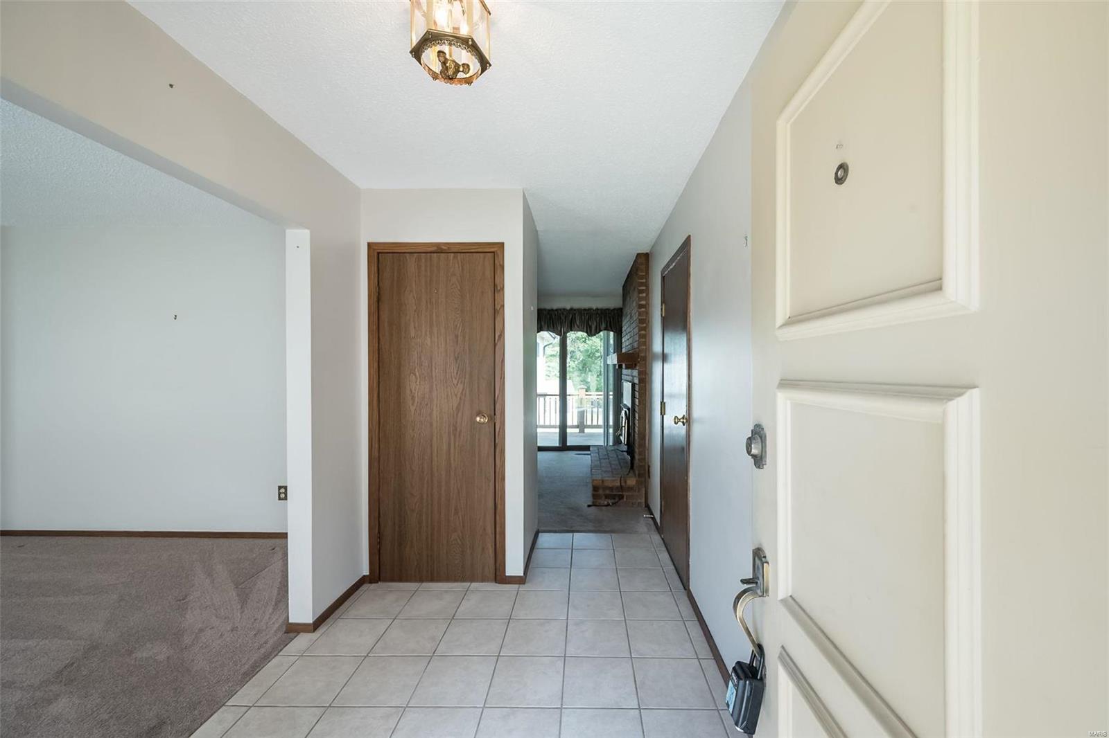 5827 Bridleford Lane