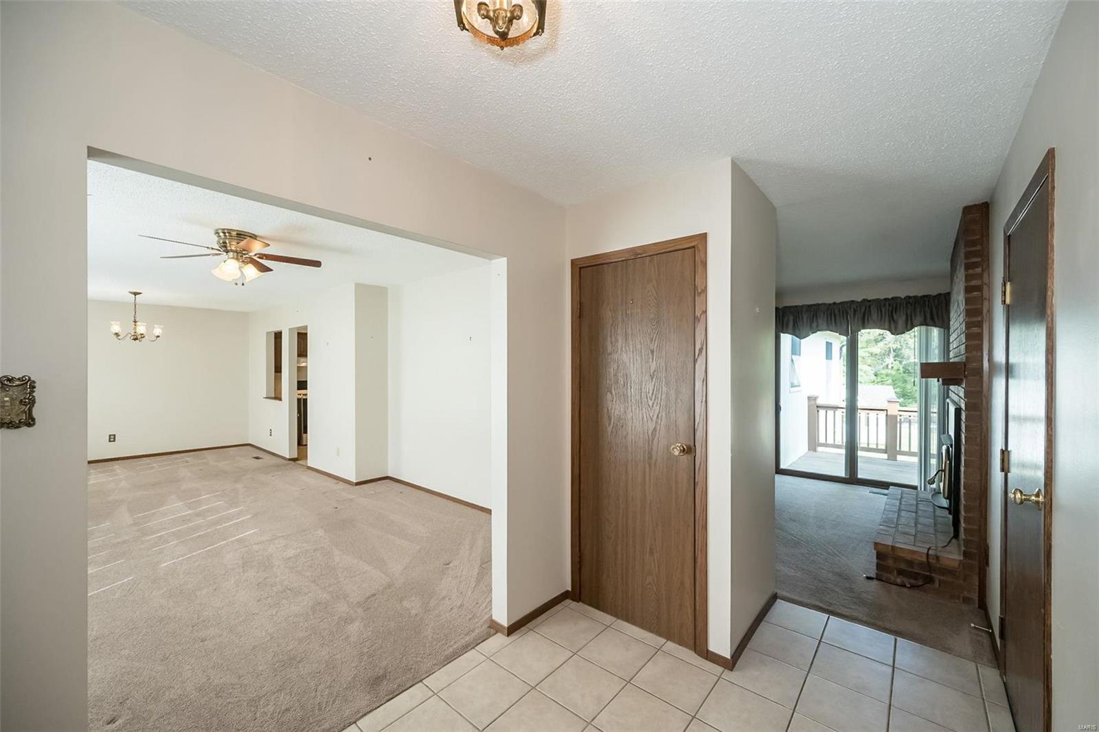 5827 Bridleford Lane