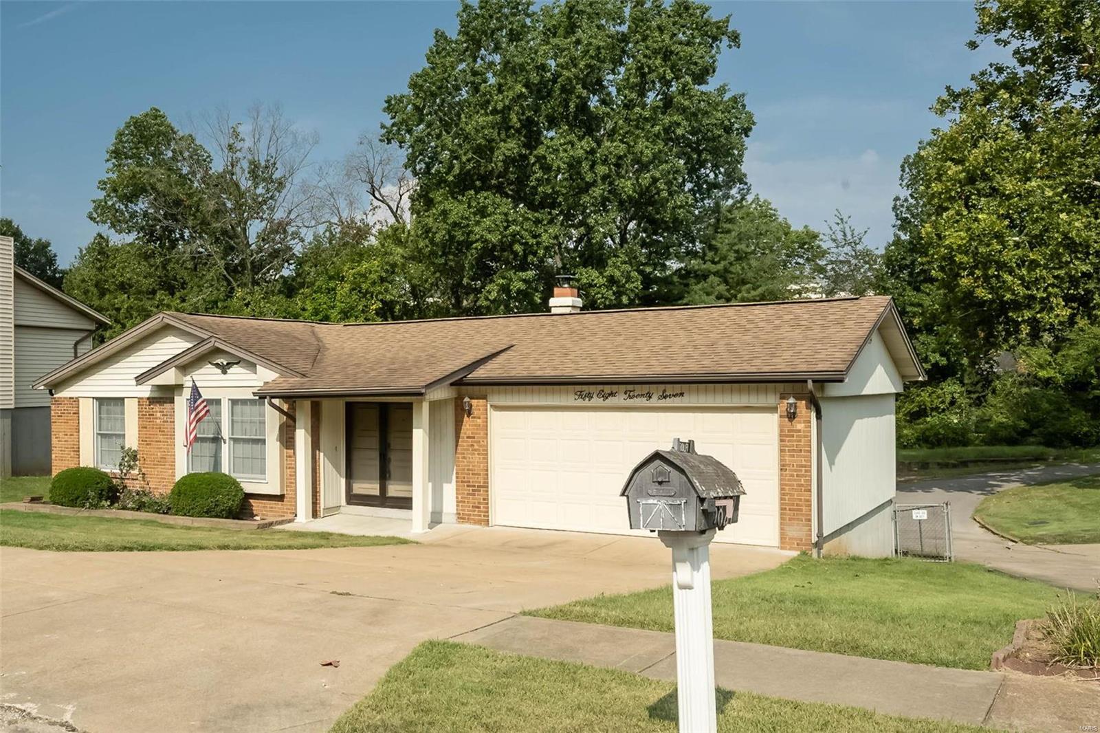 5827 Bridleford Lane