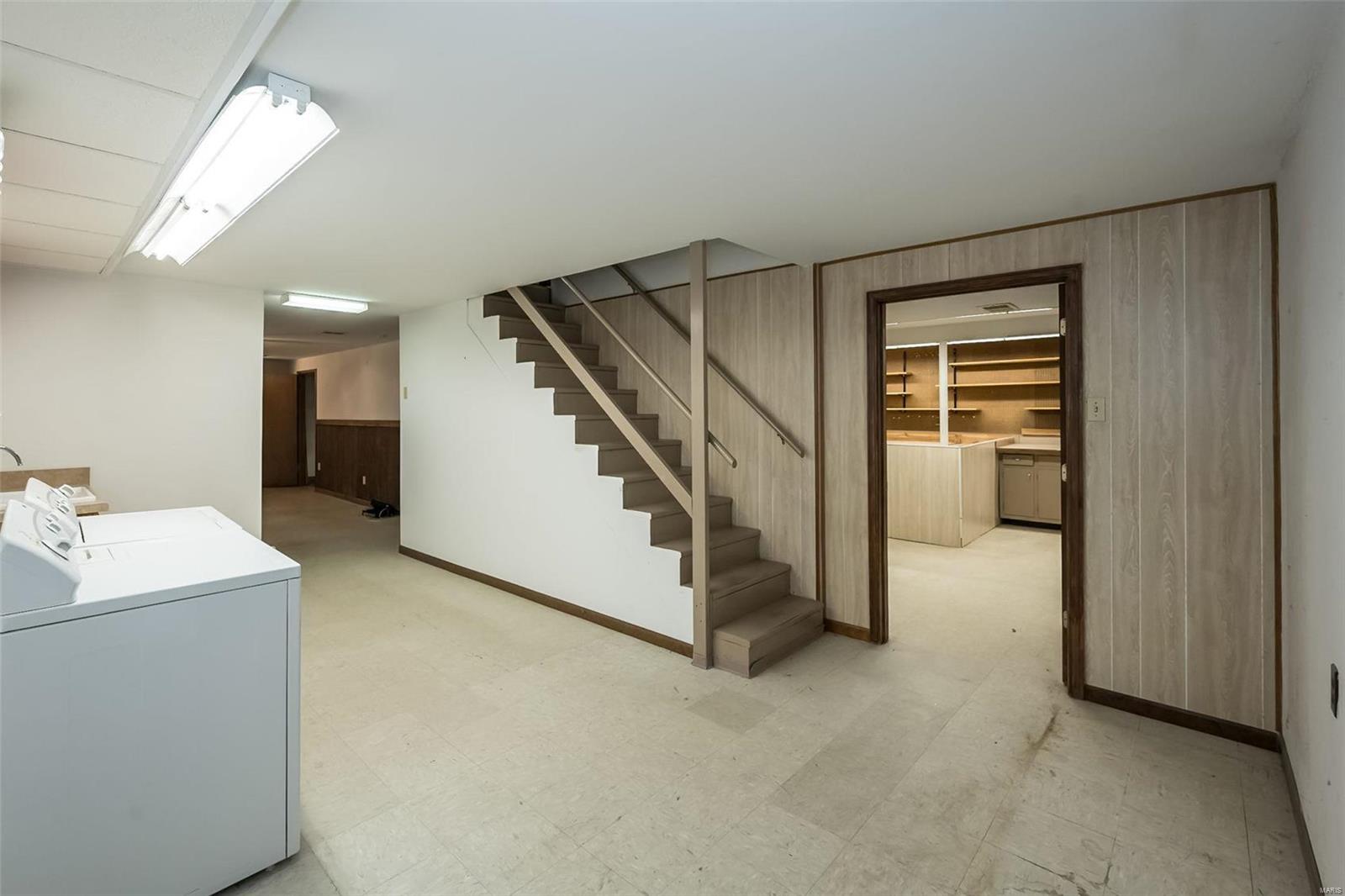 5827 Bridleford Lane