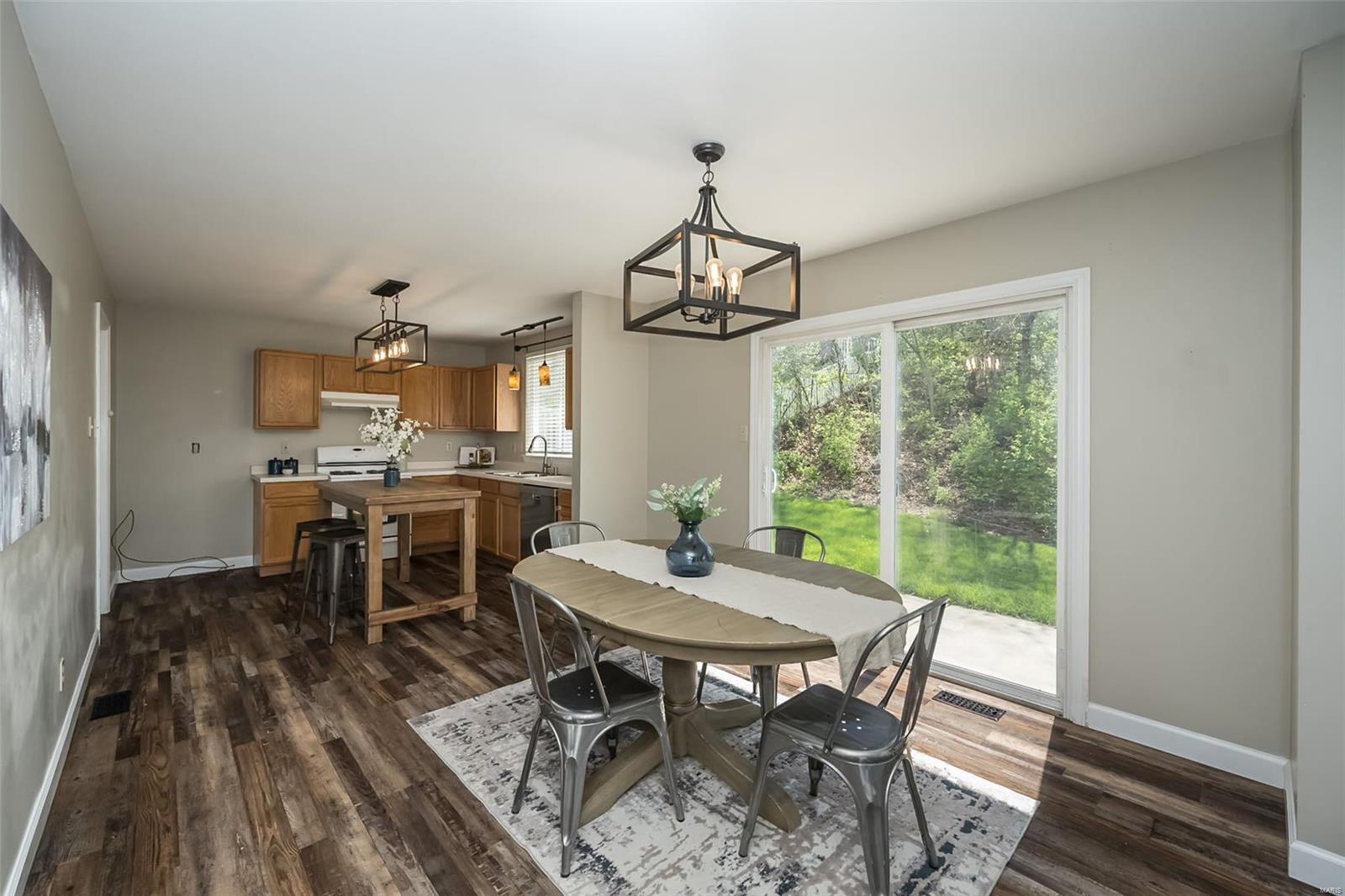 1168 Oak Hollow Drive