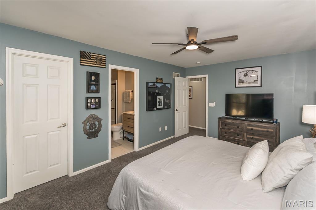 17047 Redwood Glen Drive