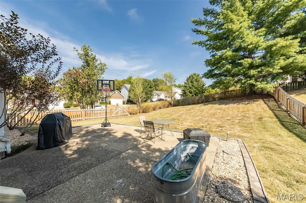 17047 Redwood Glen Drive