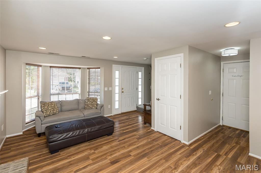 17047 Redwood Glen Drive