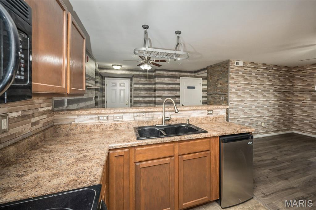 2460 Lampong Drive Unit: 100C