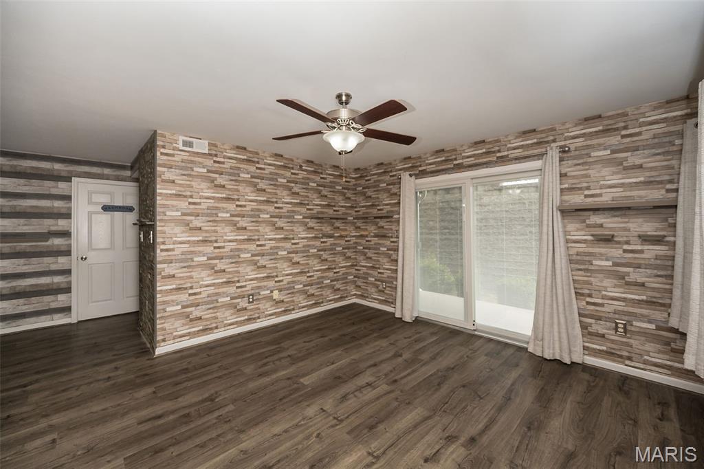 2460 Lampong Drive Unit: 100C