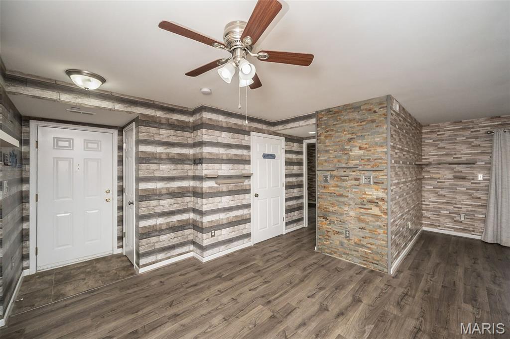 2460 Lampong Drive Unit: 100C