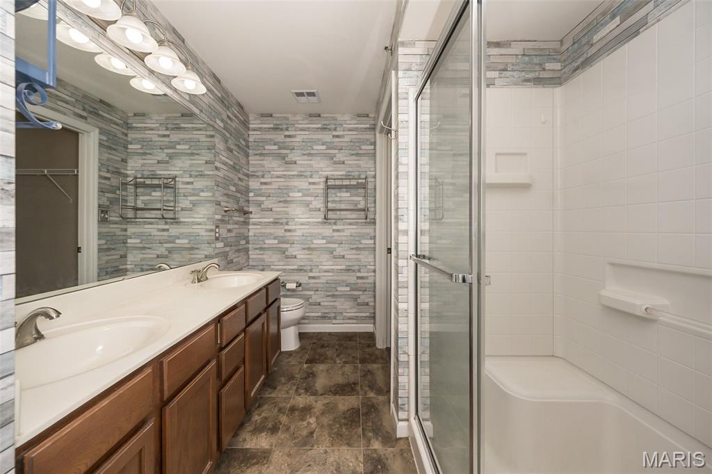 2460 Lampong Drive Unit: 100C