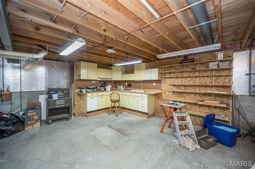 6843 Coffee Springs Drive S