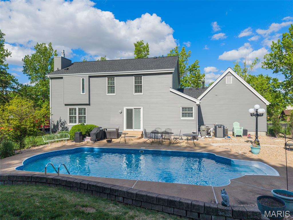 2902 Piney Pointe Drive