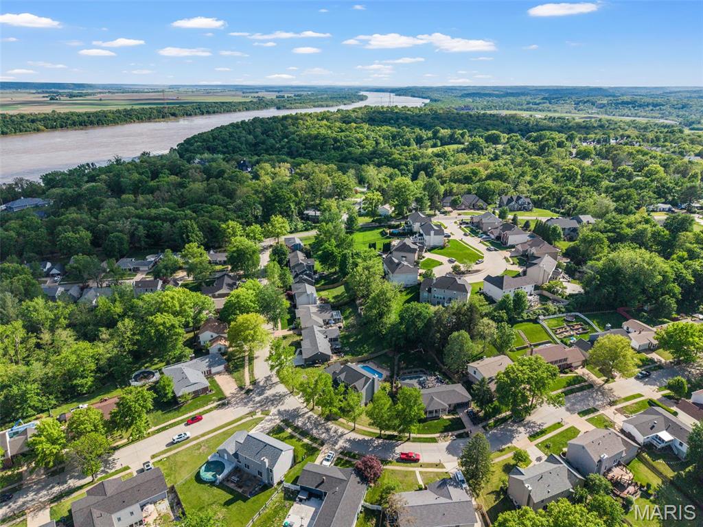 2902 Piney Pointe Drive