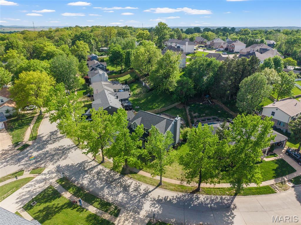 2902 Piney Pointe Drive