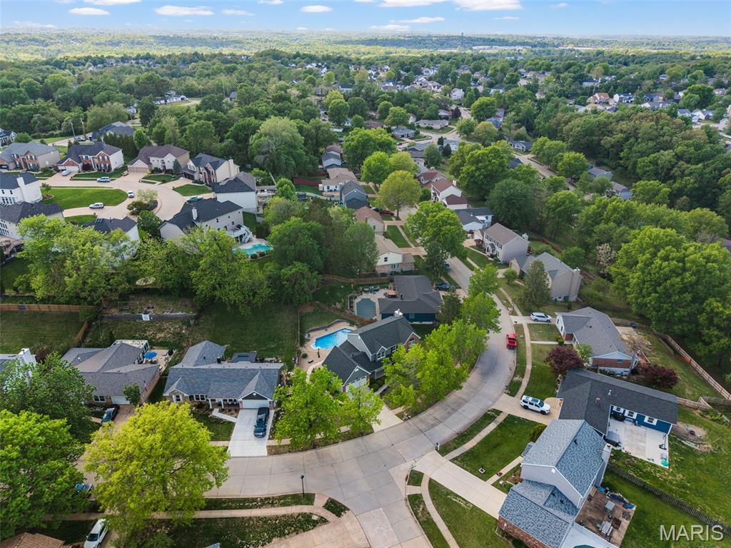 2902 Piney Pointe Drive