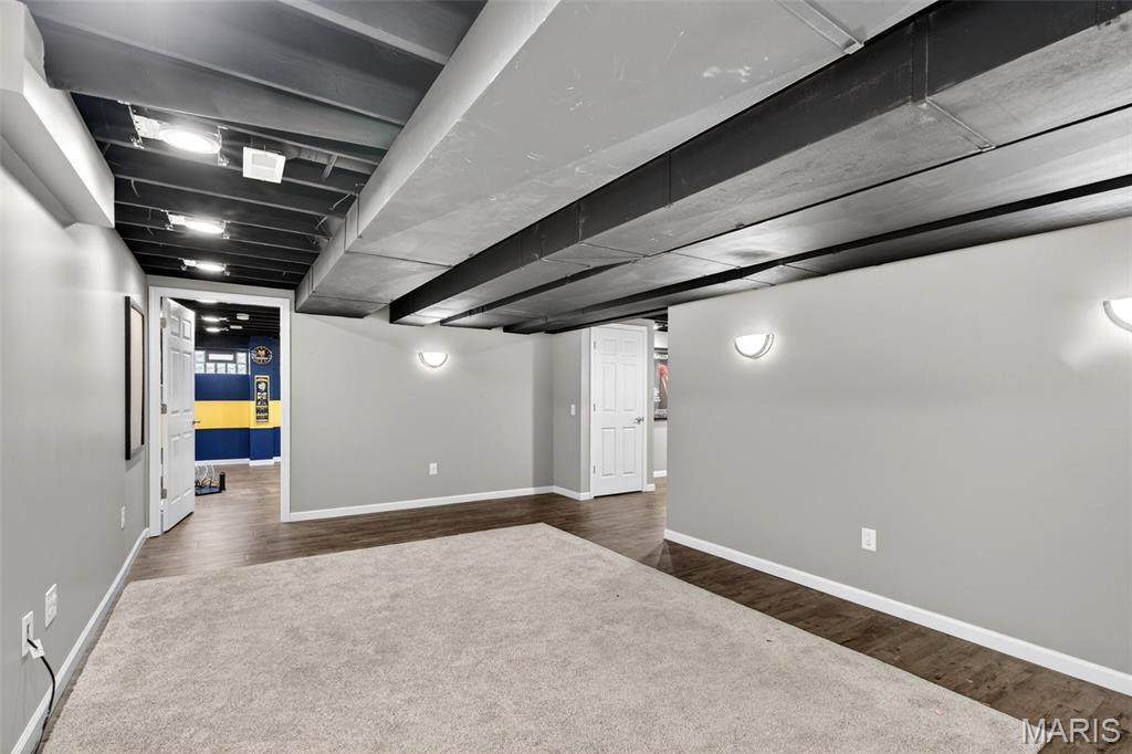 2902 Piney Pointe Drive