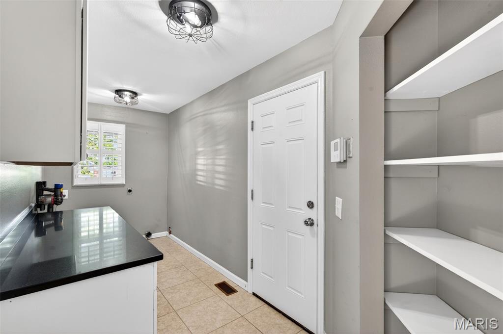 2902 Piney Pointe Drive