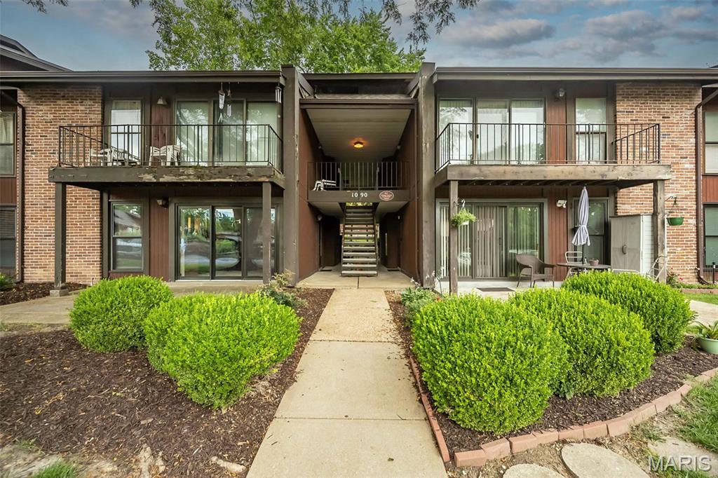 1090 Mersey Bend Drive Unit: A