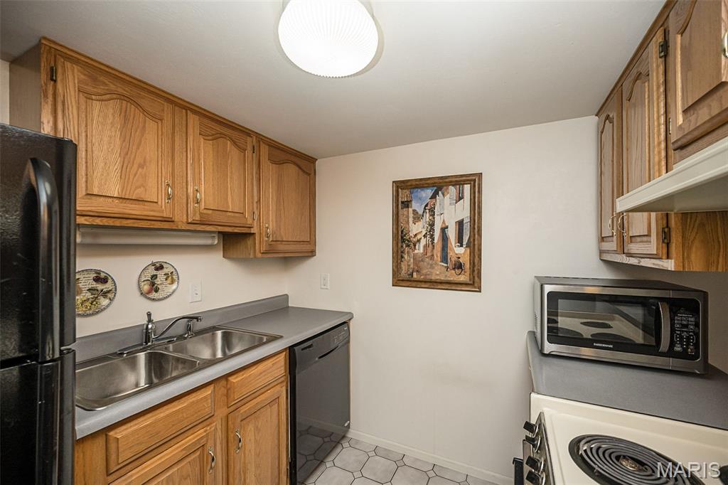 1090 Mersey Bend Drive Unit: A