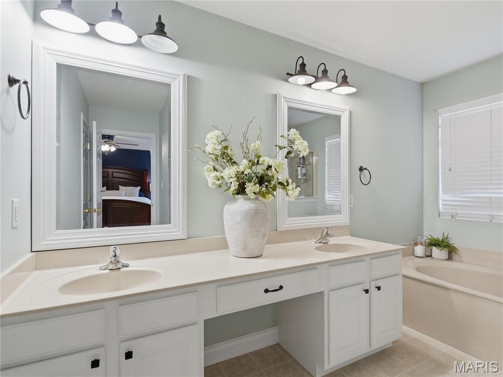 42 Clovercrest Court