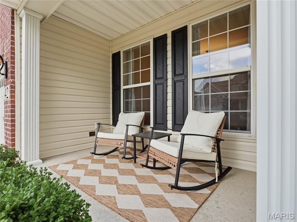 42 Clovercrest Court